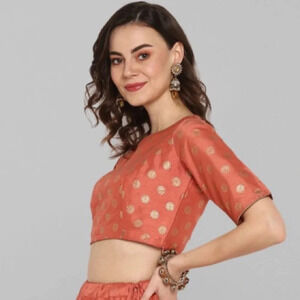 NWT! Women’s Indian cropped half sleeve top XL